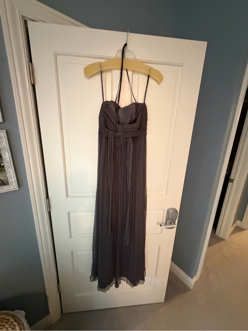 Women's Gray Strapless Chiffon Evening Dress